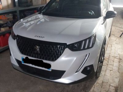 Peugeot 2008 gt pack 155cv eat8